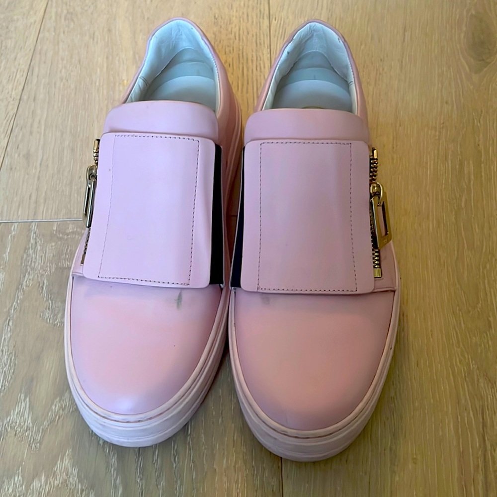 Roger Vivier pink loafers